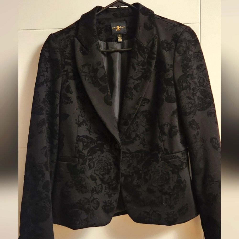 Jules & Leopold Black Floral Blazer